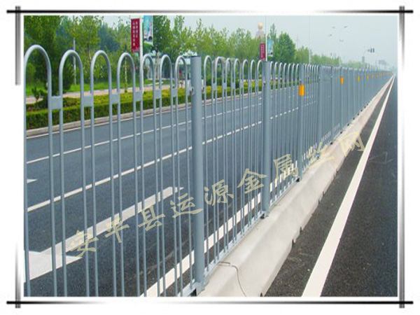 京式M型道路护栏