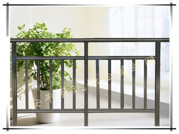 阳台铁艺护栏 阳台铁艺护栏